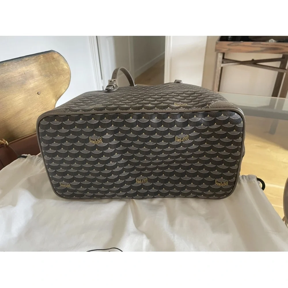 Fauré Le Page Daily Battle Tote in Khaki - Picture 8 of 14